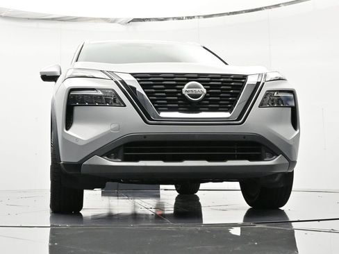 Used 2021 Nissan Rogue SL w/ Premium Package image 39