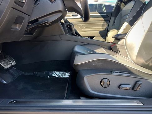 Used 2021 Volkswagen Arteon SEL image 41