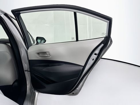 Used 2026 Toyota Corolla LE image 28