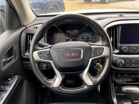 Used 2015 GMC Canyon SLT image 5