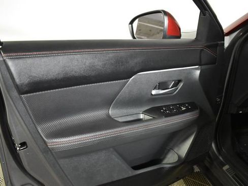 Used 2025 Nissan Kicks SR w/ Illumination Package AWD/4WD image 7