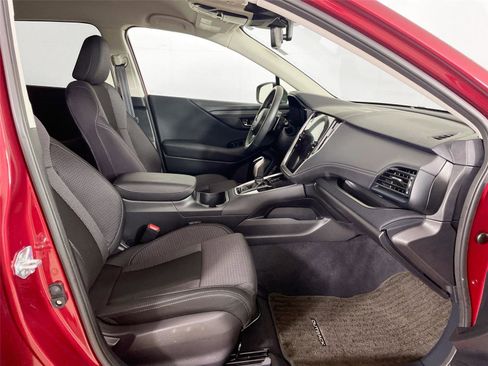 Used 2025 Subaru Outback Premium AWD/4WD image 26