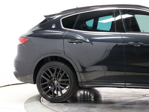 Used 2021 Maserati Levante GTS AWD/4WD image 76