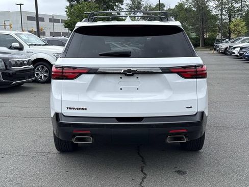 Used 2023 Chevrolet Traverse Premier w/ Redline Edition AWD/4WD image 3