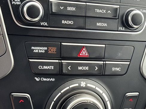 Used 2018 Hyundai Santa Fe Sport FWD image 37
