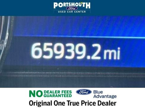Used 2022 Ford Explorer Limited w/ Equipment Group 301A image 21