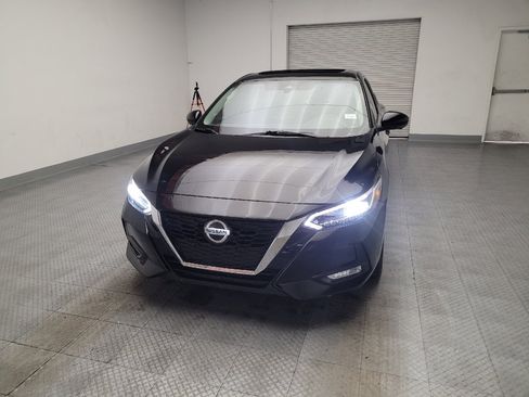 Used 2022 Nissan Sentra SR w/ SR Premium Package FWD image 15