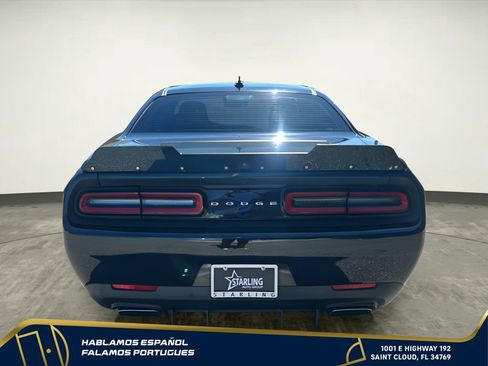 Used 2021 Dodge Challenger R/T Scat Pack RWD image 6