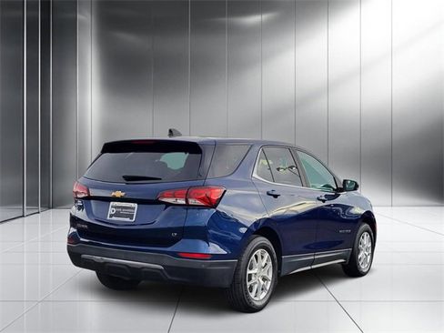 Used 2022 Chevrolet Equinox LT image 24