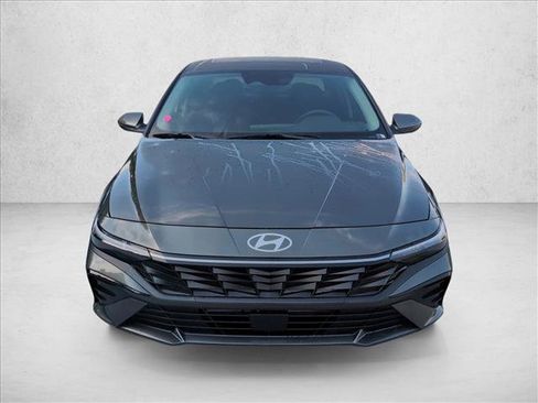 New 2026 Hyundai Elantra Limited FWD image 6