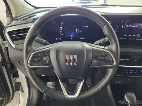 Used 2025 Buick Encore GX Avenir w/ Avenir Convenience Package FWD image 27