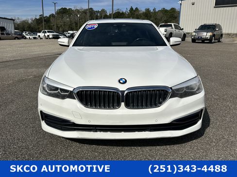 Used 2019 BMW 530i w/ Convenience Package image 8