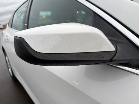 Used 2020 Chevrolet Malibu LS w/ Driver Confidence Package II FWD image 5