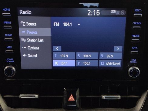 Used 2020 Toyota Corolla SE FWD image 25