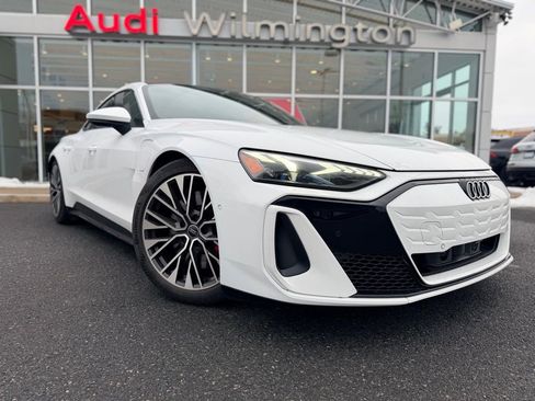 Used 2025 Audi S e-tron GT Prestige w/ Prestige Package image 8