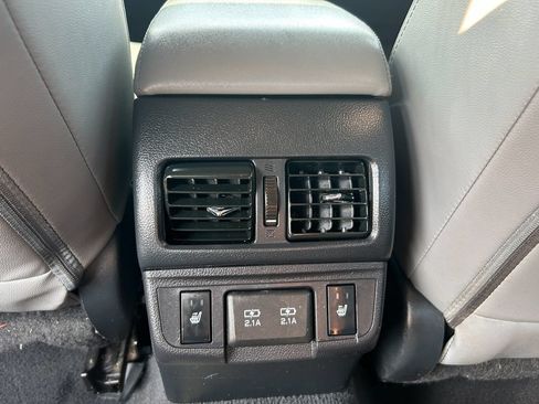 Used 2019 Subaru Legacy 3.6R Limited AWD/4WD image 22