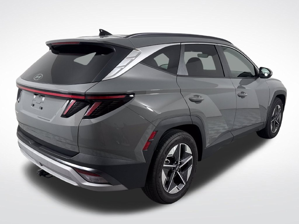 Certified 2025 Hyundai Tucson SEL FWD image 3