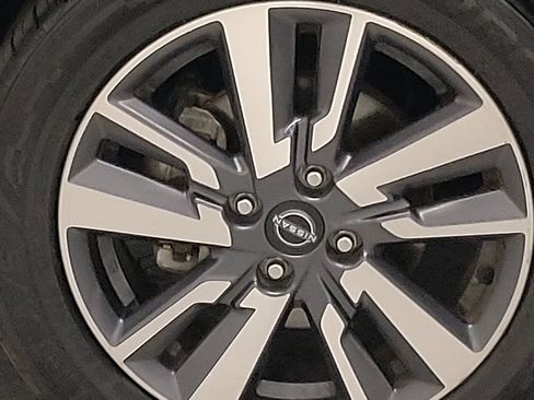 Used 2024 Nissan Versa S w/ S Plus Package FWD image 31