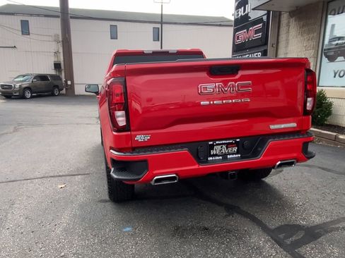 New 2025 GMC Sierra 1500 Elevation image 31