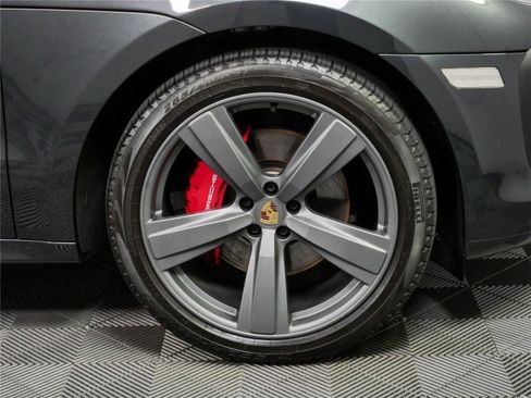 Used 2025 Porsche Macan S AWD/4WD image 41
