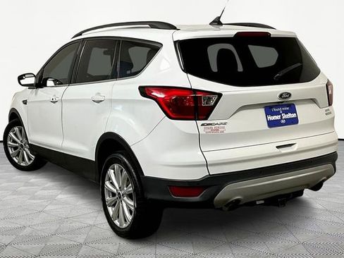 Used 2019 Ford Escape SEL image 11