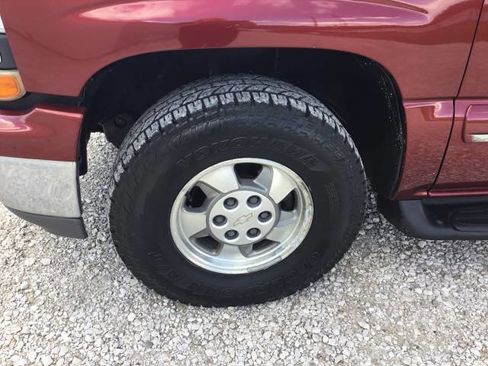 Used 2002 Chevrolet Suburban LT AWD/4WD image 9