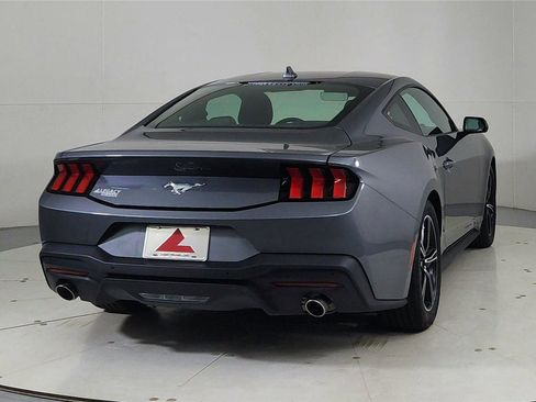 Used 2024 Ford Mustang Coupe image 6