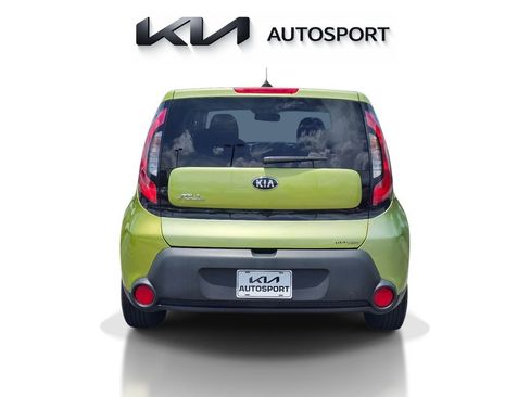 Used 2014 Kia Soul FWD image 11