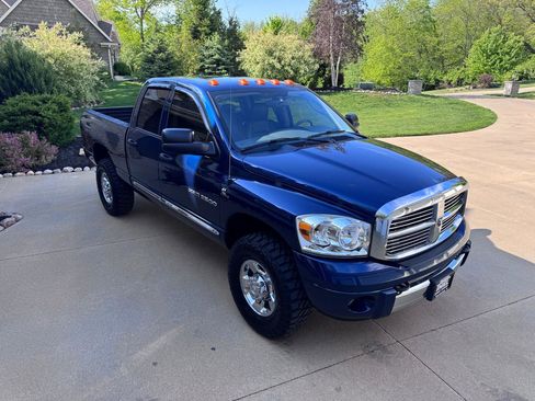 Used 2006 Dodge Ram 2500 Truck Laramie AWD/4WD image 39