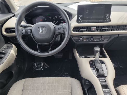 Certified 2023 Honda HR-V LX image 13