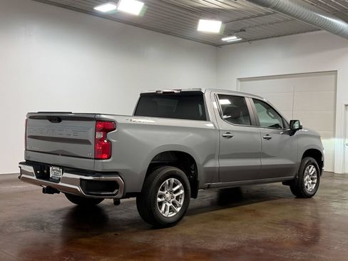 Used 2024 Chevrolet Silverado 1500 LT AWD/4WD image 4