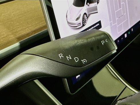 Used 2018 Tesla Model 3 Long Range AWD/4WD image 24