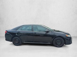 Used 2013 Toyota Camry LE FWD video 4