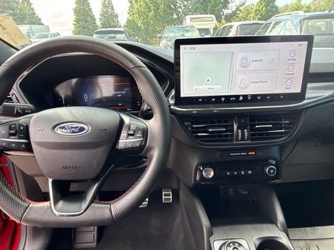 Used 2023 Ford Escape ST-Line w/ Tech Pack #1 FWD image 11