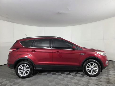 Used 2018 Ford Escape SEL w/ Ford Safe & Smart Package image 3