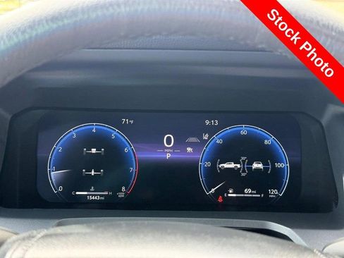 Used 2024 Toyota Tacoma TRD Off-Road AWD/4WD image 22