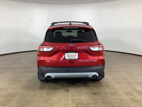 Used 2022 Ford Escape SEL w/ Technology Package AWD/4WD image 10