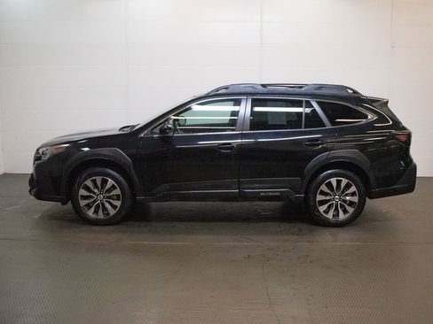 Used 2024 Subaru Outback Limited AWD/4WD image 7