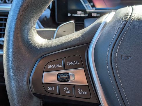 Used 2025 BMW X5 xDrive40i w/ Climate Comfort Package image 19