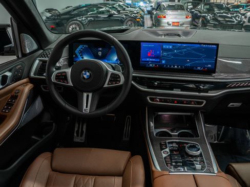 Used 2026 BMW X7 M60i AWD/4WD image 34