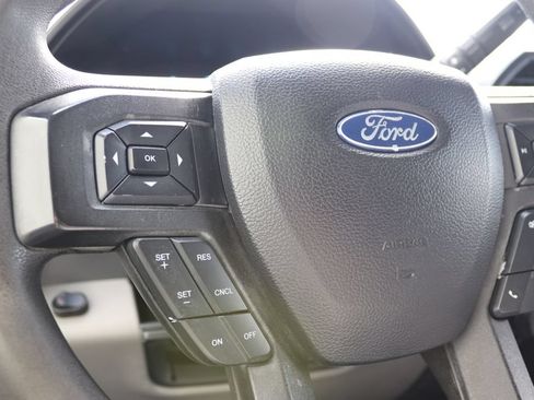 Used 2019 Ford F150 XL w/ Equipment Group 101A Mid AWD/4WD image 6
