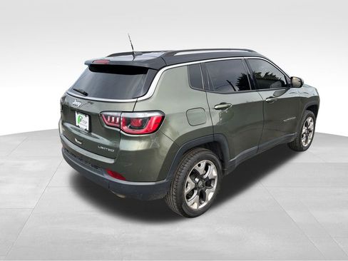Used 2019 Jeep Compass Limited w/ Advanced Safety Group AWD/4WD image 8
