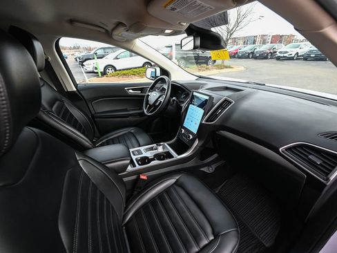 Used 2024 Ford Edge SEL w/ Convenience Package image 25