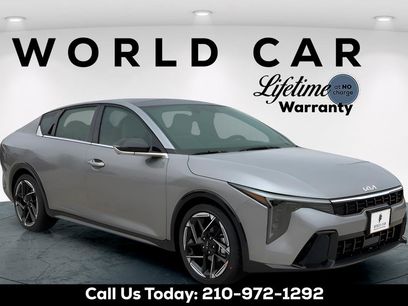New 2025 Kia K4 GT-Line w/ GT-Line Premium Package