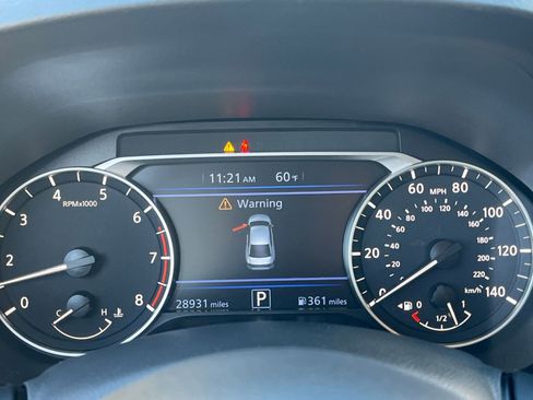 Used 2025 Nissan Altima 2.5 SV image 39