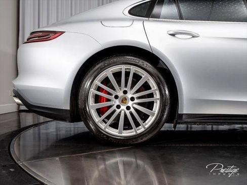 Used 2017 Porsche Panamera Turbo AWD/4WD image 15