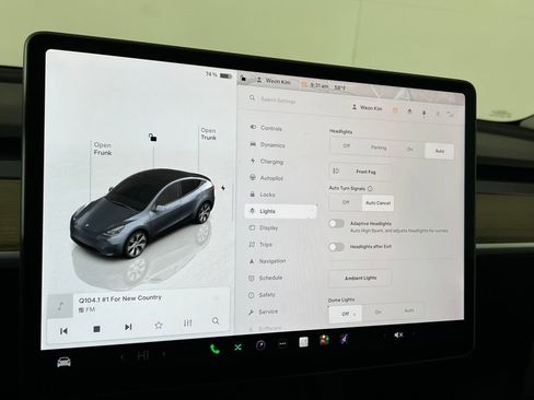 Used 2023 Tesla Model Y Long Range image 28