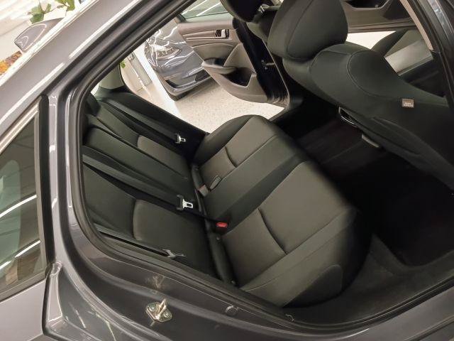 Used 2018 Honda Accord LX image 12