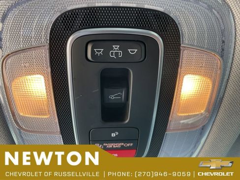 Used 2023 Hyundai Elantra Limited FWD image 21