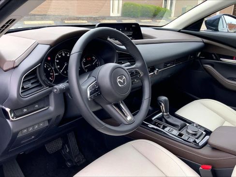 Certified 2025 MAZDA CX-30 AWD 2.5 S w/ Premium Package image 18